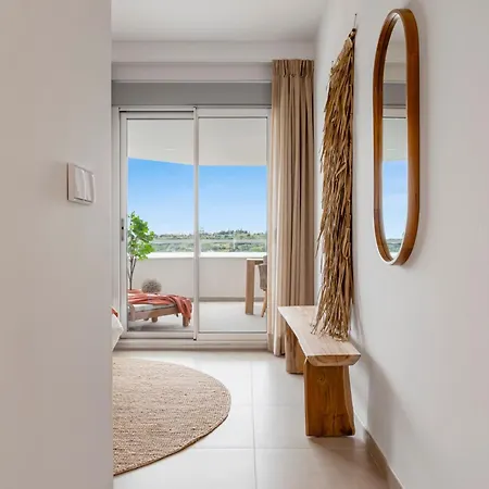 Stylish 3-bed With Sea & Pool Views